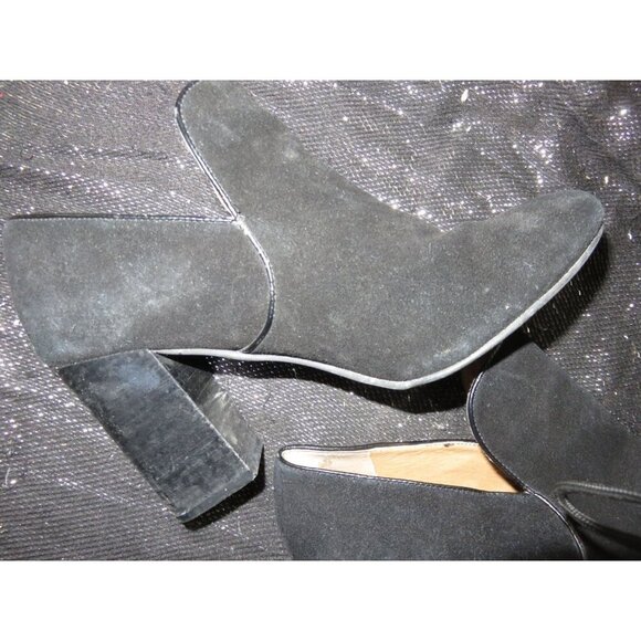 Lucky Brand Wyshing Black Suede Leather Chunky Heeled Boots Booties size 7 - Picture 7 of 11